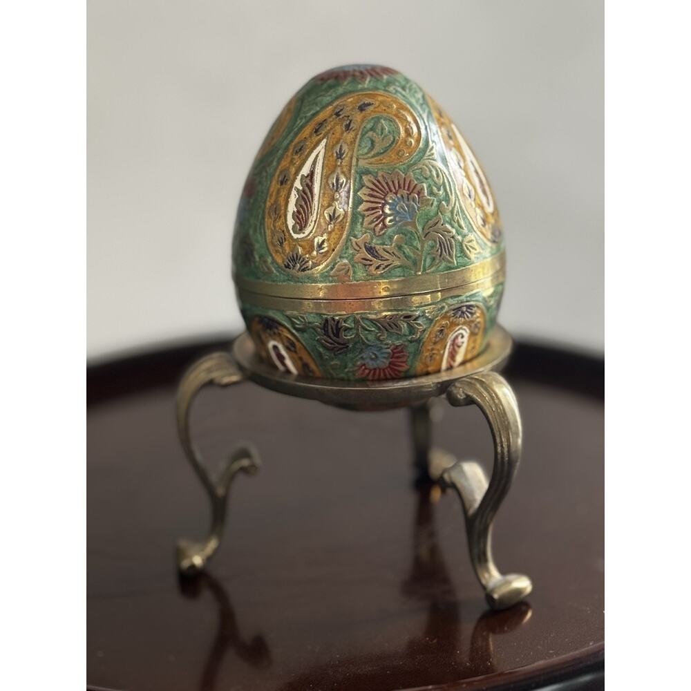Vintage Enameled Cloisonne 4” BRASS EGG W 3 Footed STAND Trinket Box Rare